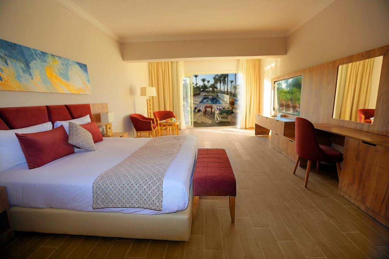Stella Beach Resort & Spa, Makadi Bay 洪加達 外观 照片